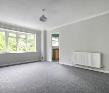 2 bedroom maisonette to rent - Photo 3