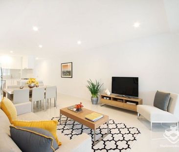 GARDEN CITY LUXURY APARTMENT FOR RENT - Photo 1