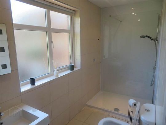 45 Glenburn Manor, Dunmurry, Belfast, BT17 9DX - Photo 1