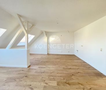 NEU: Gemütliche Dachgeschosswohnung in Leutzsch! - Photo 1