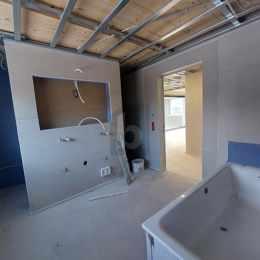 HIGH-QUALITY FIRST-TIME COUNTRYSIDE PURCHASE - Foto 2