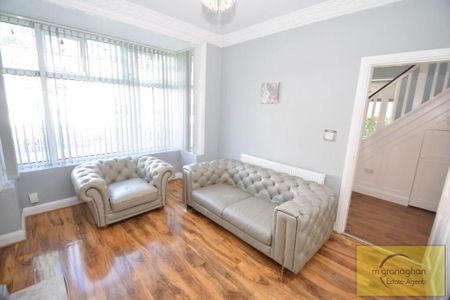 68 Glen Road, Belfast, BT11 8BG - Photo 3