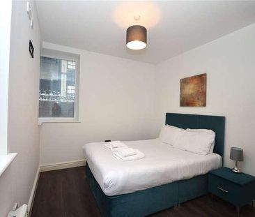 Sanford Street, Swindon, SN1 - Photo 2