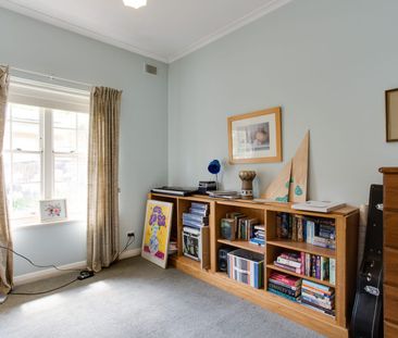 Home at last - Photo 5