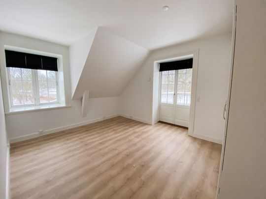 Moderne 3-værelses lejlighed i unik ejendom - Photo 1