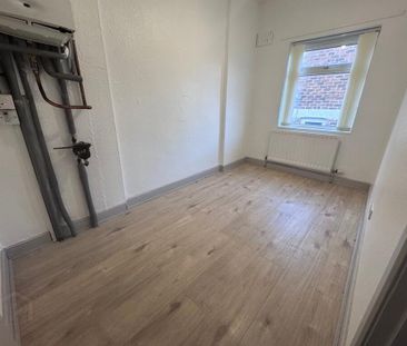 41 Dhu Varren Park, Belfast, BT13 3FH - Photo 5