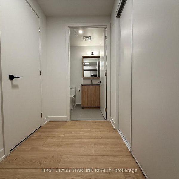 For Lease - 35 Parliament Street Unit# 817, Toronto, Ontario - Photo 1