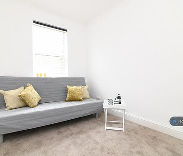 1 bedroom house share for rent in Poplar Road, Birmingham, B66 - Photo 1