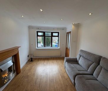 2 bedroom link detached house to rent - Photo 3