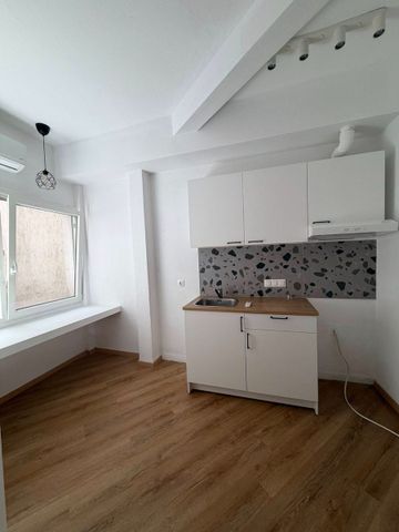 Studio/Γκαρσονιέρα για ενοικίαση - Κέντρο Θεσσαλονίκης, - Φωτογραφία 2