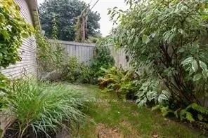 47 Roe Avenue - Photo 4