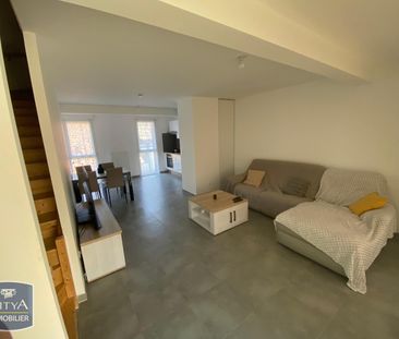 Location Appartement 2 pièces 63m² LE TAILLAN MEDOC 33320 - Photo 1