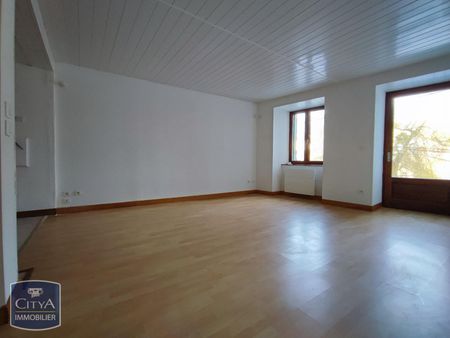 Location Appartement 2 pièces 42m² EYMOUTIERS 87120 - Photo 2
