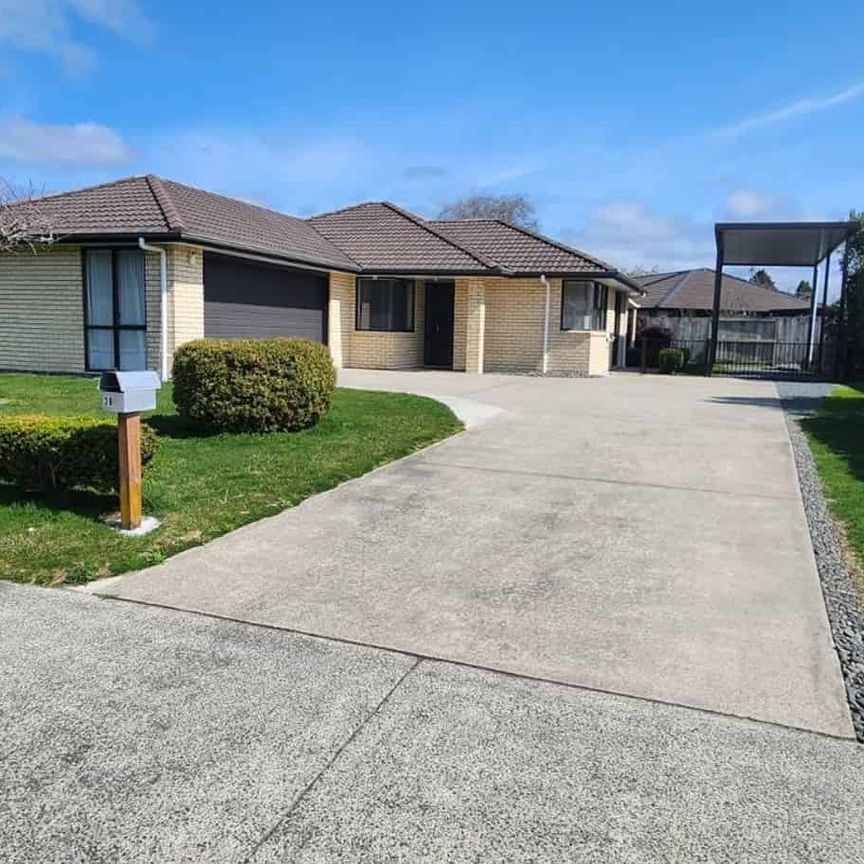 Cozy Cul-de-Sac Home with Modern Comforts - Photo 1