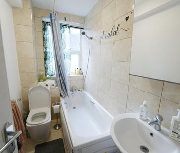 Room in a Shared Flat, Edgware Road, W2 - Photo 6