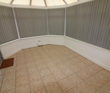 2 bedroom semi-detached house to rent - Photo 4