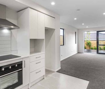 Easy Care, Brand New Townhouse - Photo 5