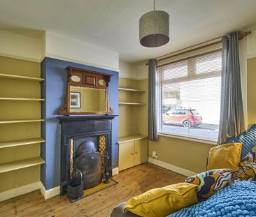 3 Downshire Place, Holywood, BT18 9LR - Photo 4