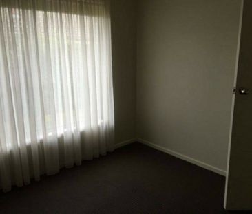 Affordable Comfort in East Geelong - Photo 4