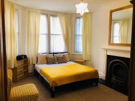 2 Bed Flat, Hayes Court, SE5 - Photo 5