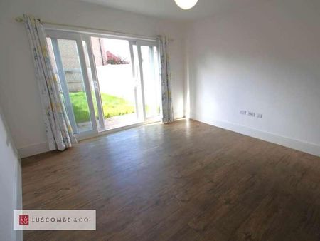 Westward Ho Crescent, Mon Bank, Newport, NP20 - Photo 2