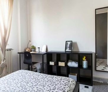 Via dei Missaglia, Milan, Lombardy 20142 - Foto 5