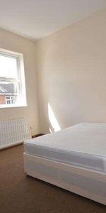 | Ref: |, Denzil Court, Denzil Avenue, Southampton, SO14 - Photo 3