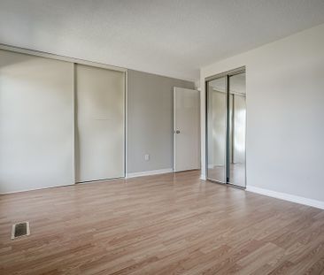 For Lease - 2411 Sovereign Street Unit# 1, Oakville, Ontario - Photo 6