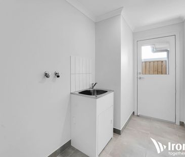 Modern 4-Bedroom Home for Rent - Crestmead - Photo 1