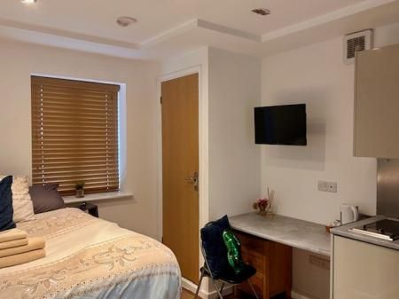 The Priory - Photo 4