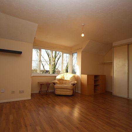 0 bedroom Studio to let - Photo 3