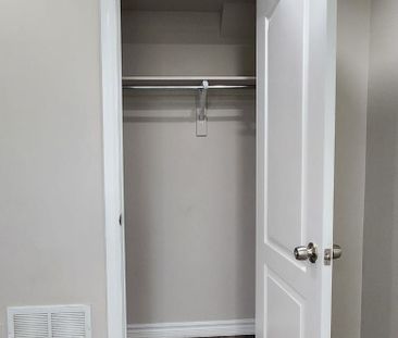 For Lease - 86 Magdalene Crescent, Brampton, Ontario - Photo 4