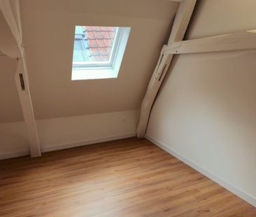 Appartement T2 VALENCIENNES à louer - Photo 2