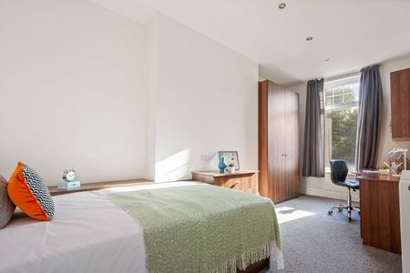 16 HEADINGLEY LANE Leeds - LS6 2AS - Photo 3