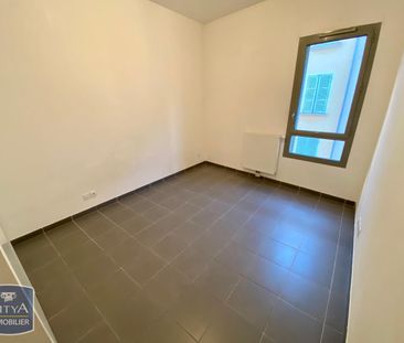 Location Appartement 4 pièces 116m² TOULON 83000 - Photo 4