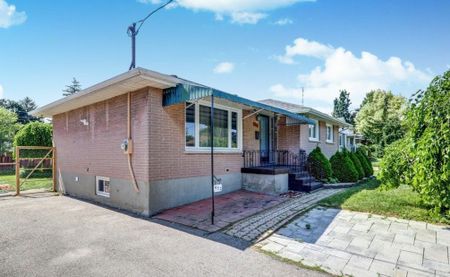 For Lease - 482 Nipigon Street Unit# Main, Oshawa, Ontario - Photo 3