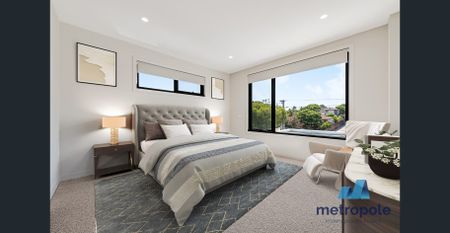 STUNNING DESIGNER HOME WITH RARELY SEEN LUXURIES - Photo 3