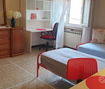 Due Posti letto in doppia per studentesse - Photo 5