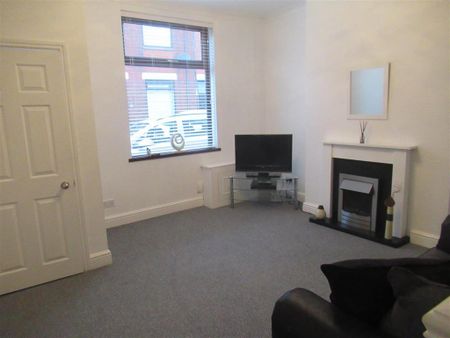 2 bedroom terraced house to rent - Photo 5
