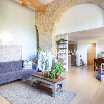 3 Bedroom flat to rent in Marlborough Road, Royal Arsenal Riverside, SE18 - Photo 1