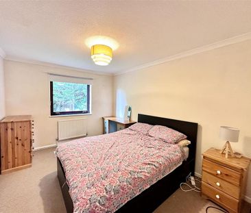 3 bedroom apartment to rent - Photo 6