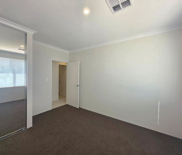 Charming Coastal Retreat at 61 Deauville Approach, Madora Bay! - Photo 6