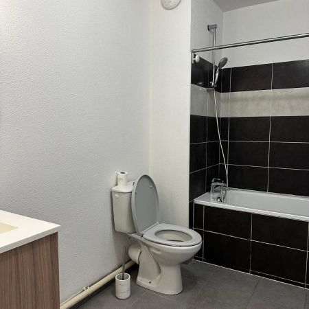 Location Appartement 2 pièces 39m² LORMONT 33310 - Photo 3