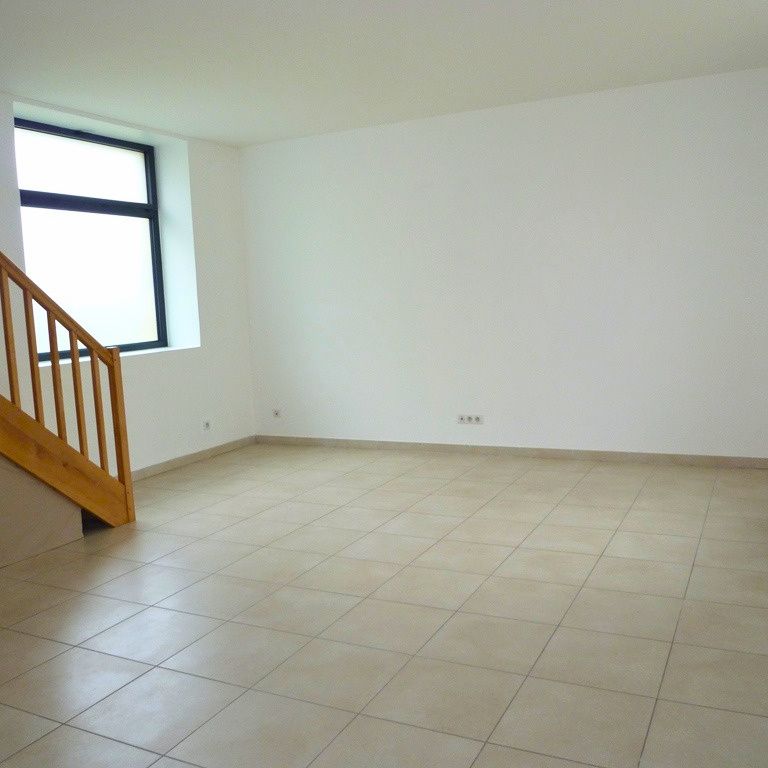Location Maison 5 pièces 85m² COGNAC 16100 - Photo 1