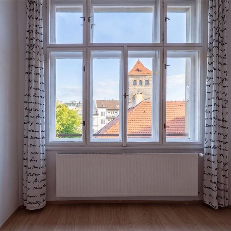 Pronájem bytu 2+kk 57 m2 - Fotografie 1