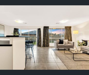 Spacious & Stylish Family Home - Photo 1