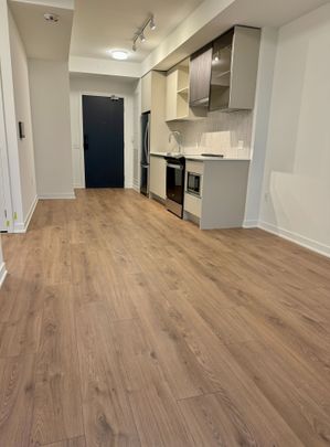 For Lease - 395 Dundas Street Unit# 629, Oakville, Ontario - Photo 1