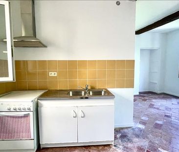 1 pièce - 29,85 m² - 2ème étage - Colocation non autorisée - Photo 3