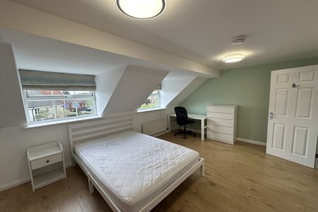 Alderman Close, Beeston, NG9 2RH - Photo 4