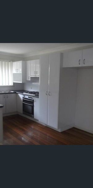 Conveniently located Modern 2 Bedroom Villa - Photo 1